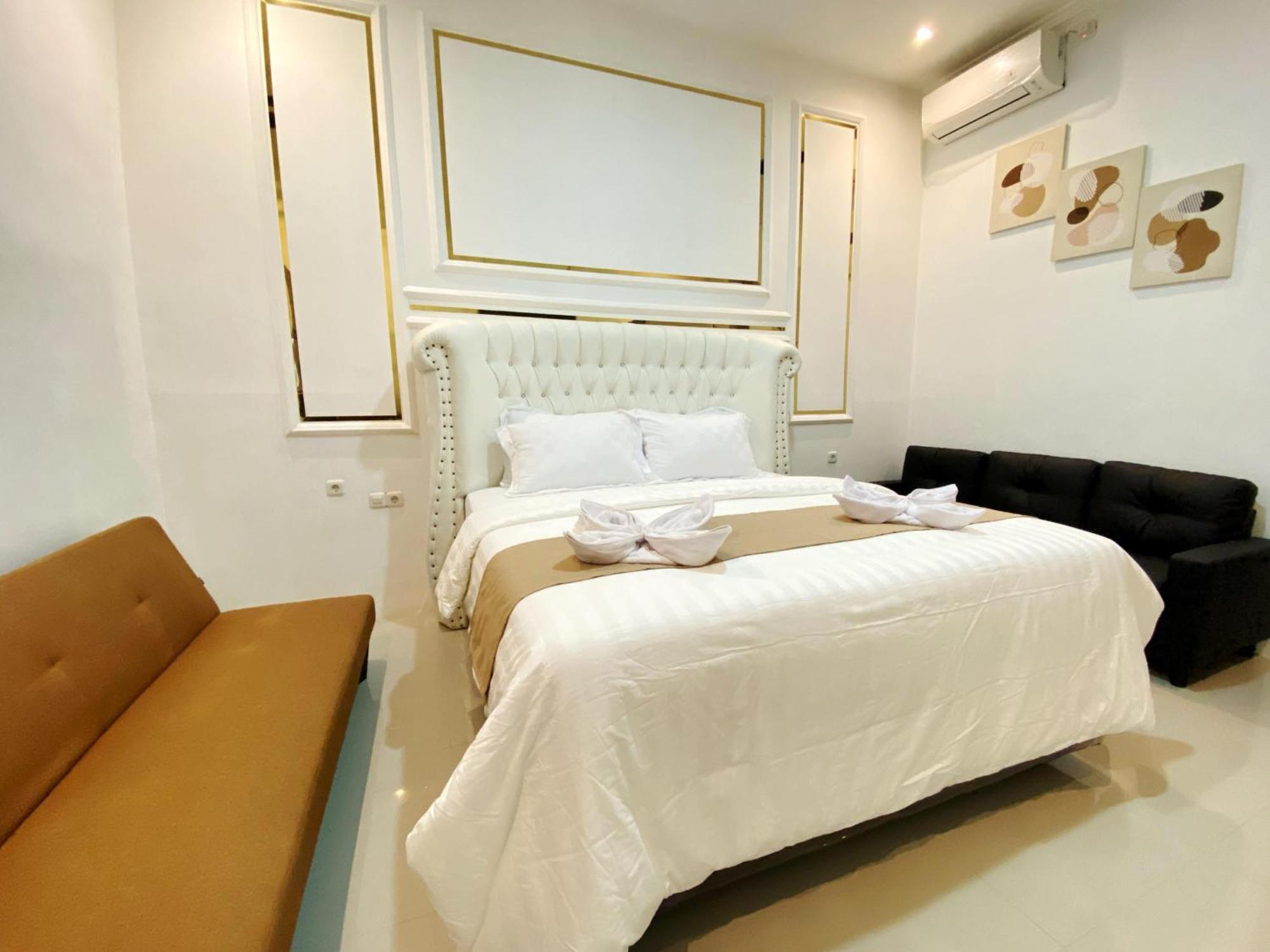 Double D Guesthouse Syariah ブキティンギ エクステリア 写真
